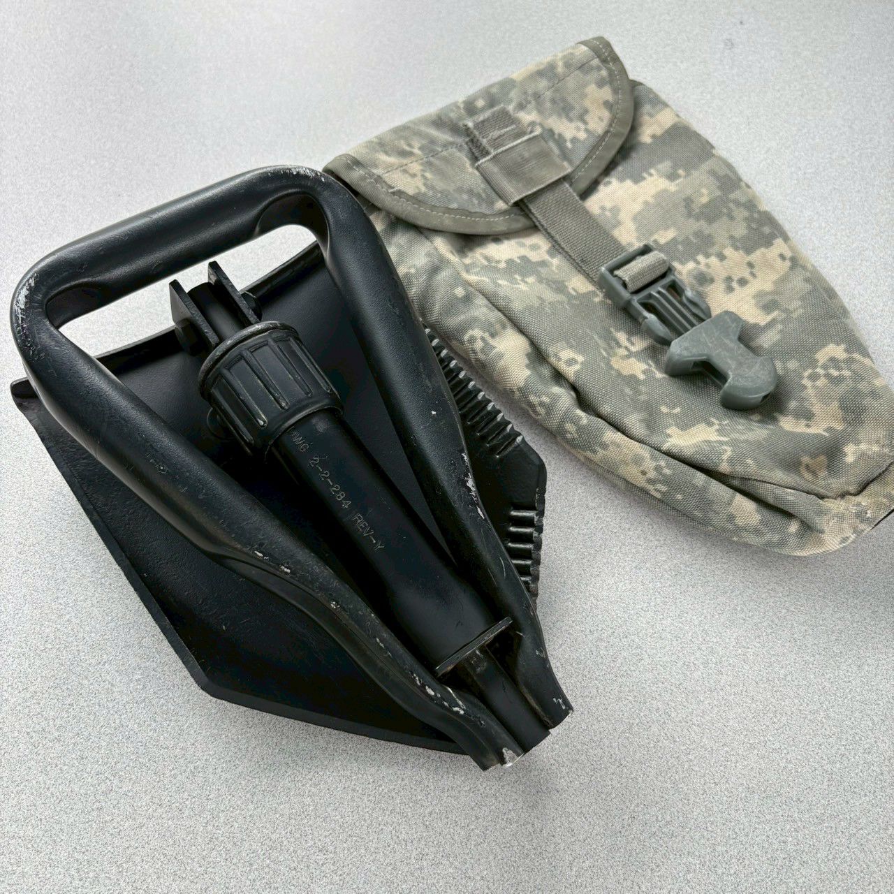 G.I.T TOOLS 米軍払い下げ商品｜折り畳みスコップ＆ポーチセット