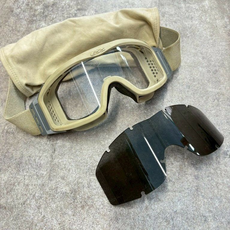 G.I.TTOOLS > ESSゴーグル