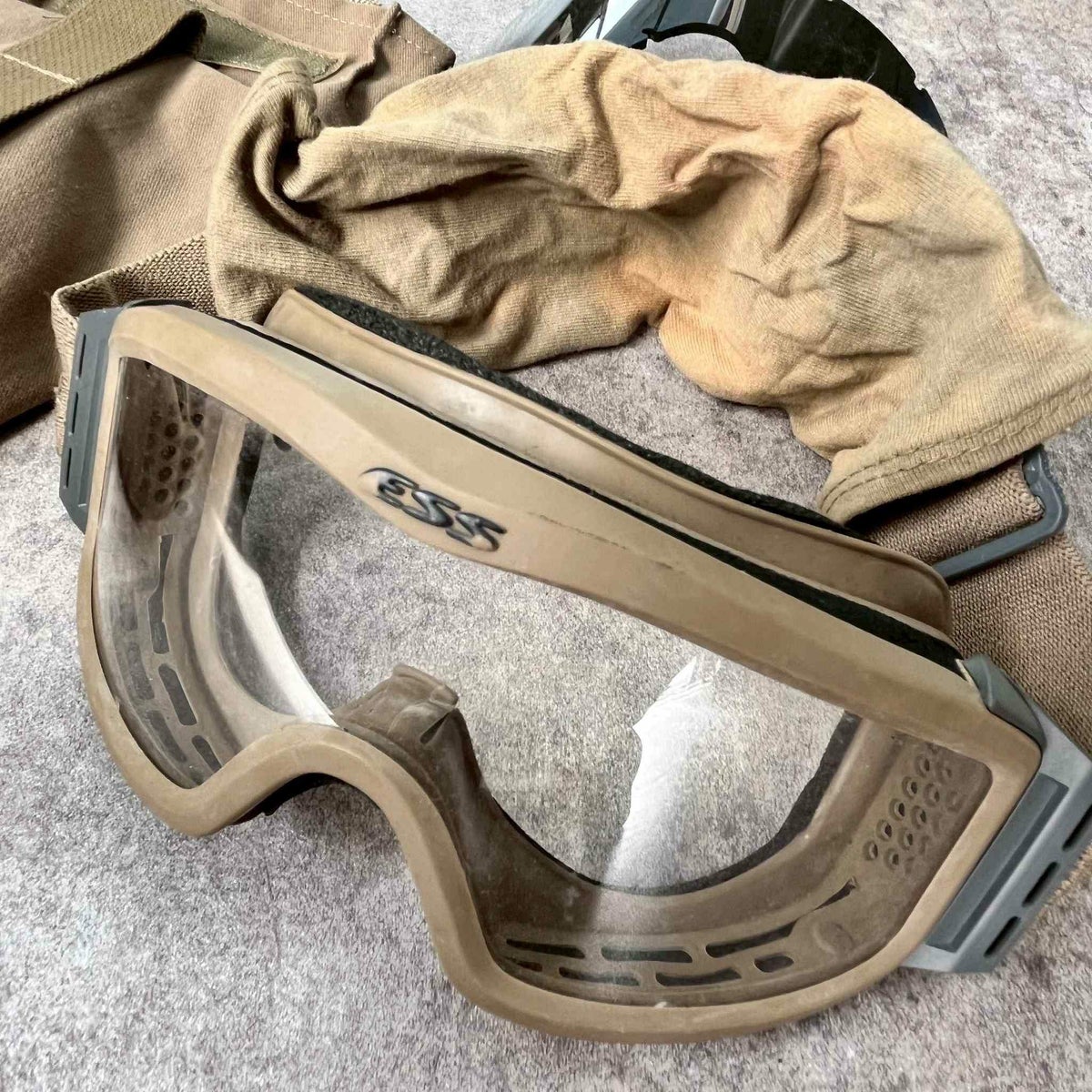 G.I.TTOOLS > ESSゴーグル