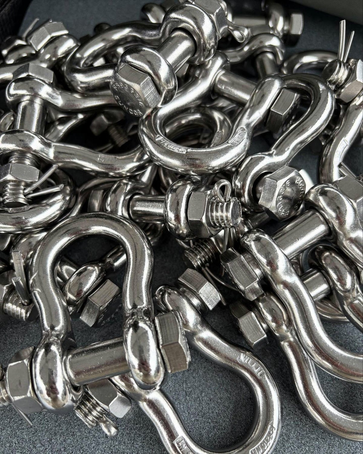 G.I.TTOOLS   シャックル (WLL/750kg)