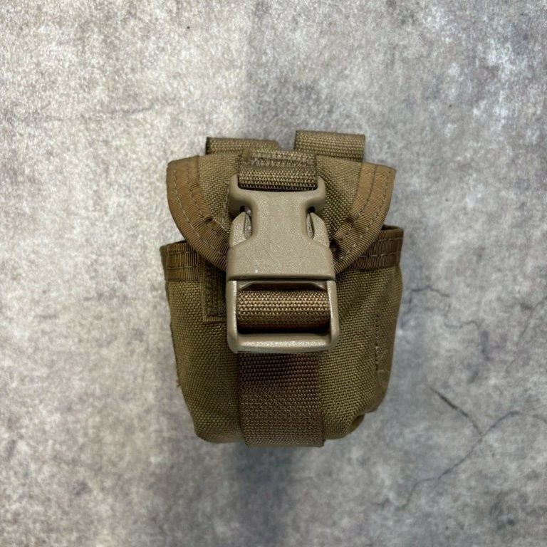 G.I.TTOOLS > M67 コヨーテ グレネードポーチ