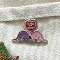 DULTON > ピンズ 【PEACE OF MIND BRACHIOSAURUS】