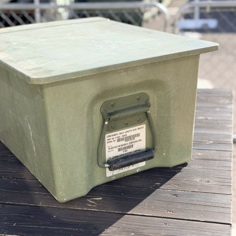 G.I.TTOOLS > ハーフインサートコンテナ（蓋付き）