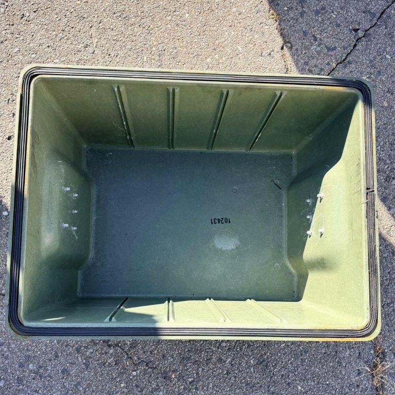 G.I.TTOOLS > ハーフインサートコンテナ（蓋付き）