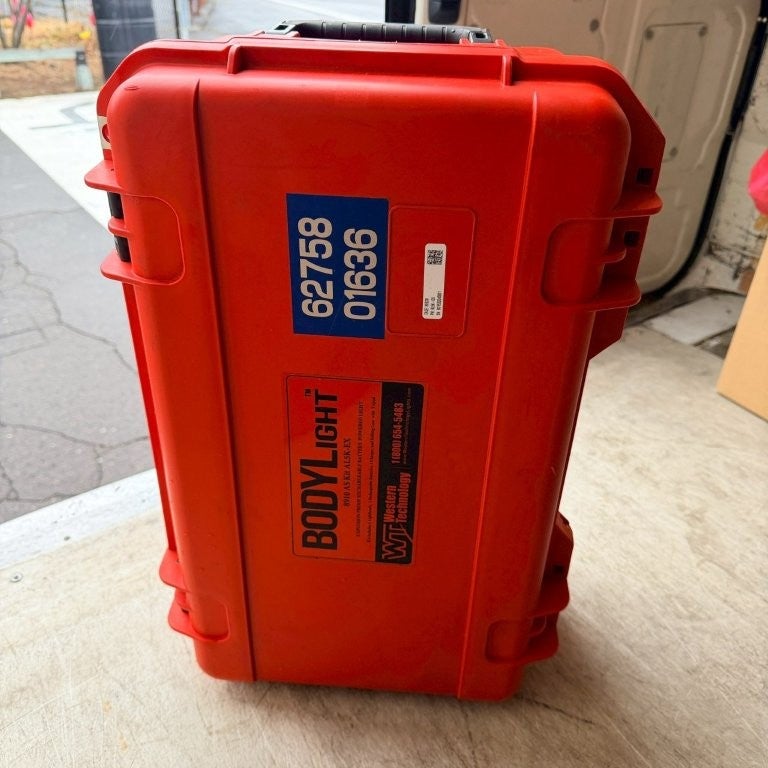 G.I.TTOOLS > SKBオレンジ系ハードケース