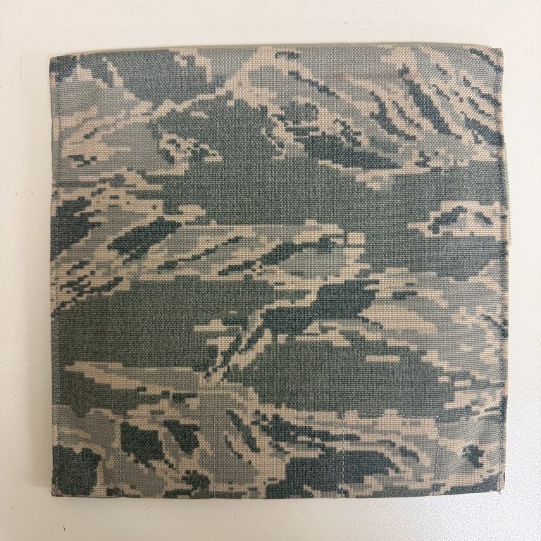 G.I.TTOOLS > ABU迷彩 サイドプレートポーチ